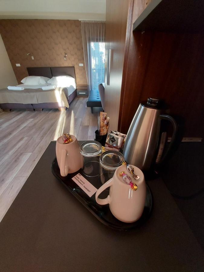 Ven Diofa De Lux Panzio Bed & Breakfast Szeged Exterior photo