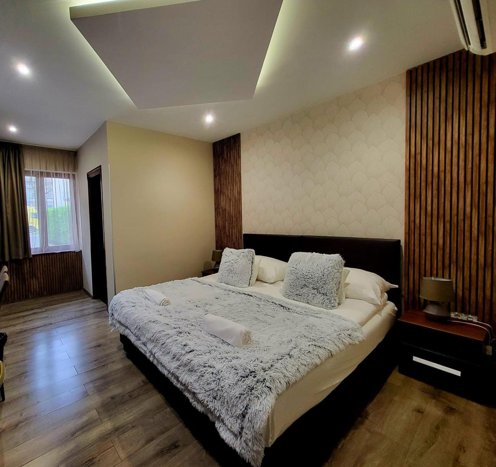 Ven Diofa De Lux Panzio Bed & Breakfast Szeged Exterior photo